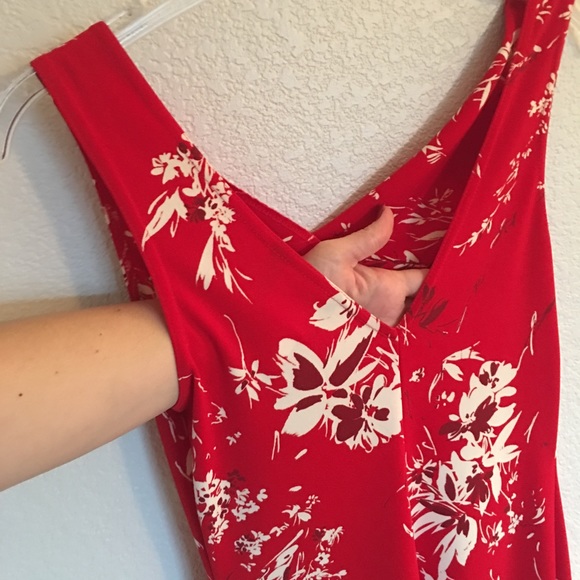 🌹❤️Red Dress❤️🌹 - Picture 3 of 3